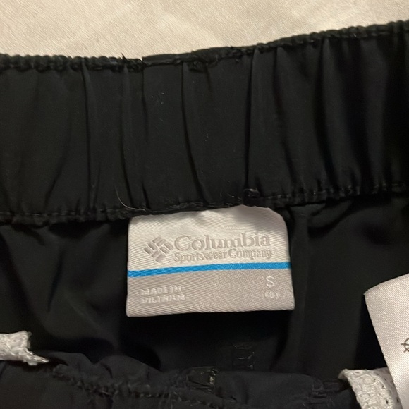 Boys Columbia PFG fishing shorts - Picture 3 of 3